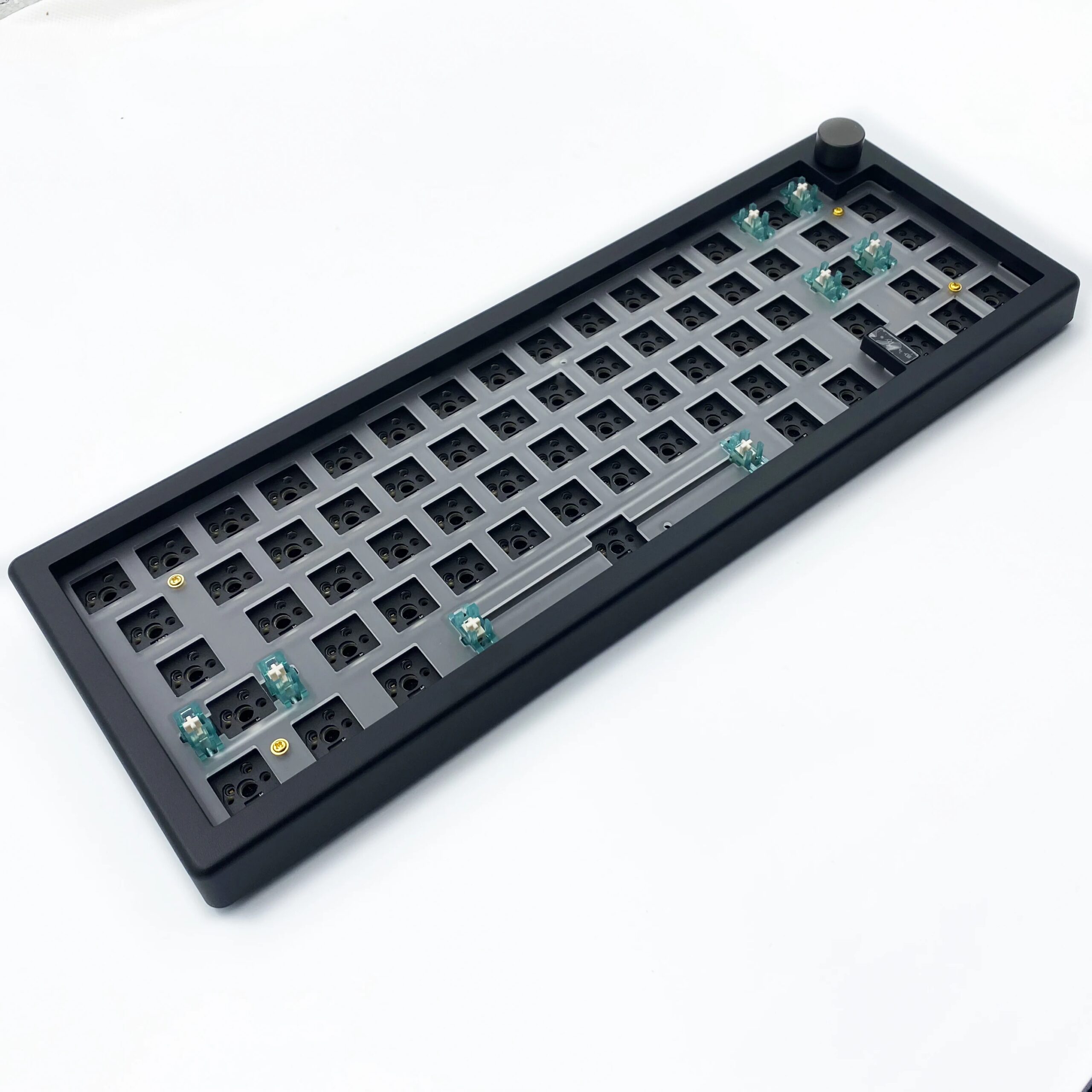 GMK67 65% Gasket Bluetooth 2.4G Wireless Hot-swappable Customized Mechanical Keyboard Kit RGB Backlit