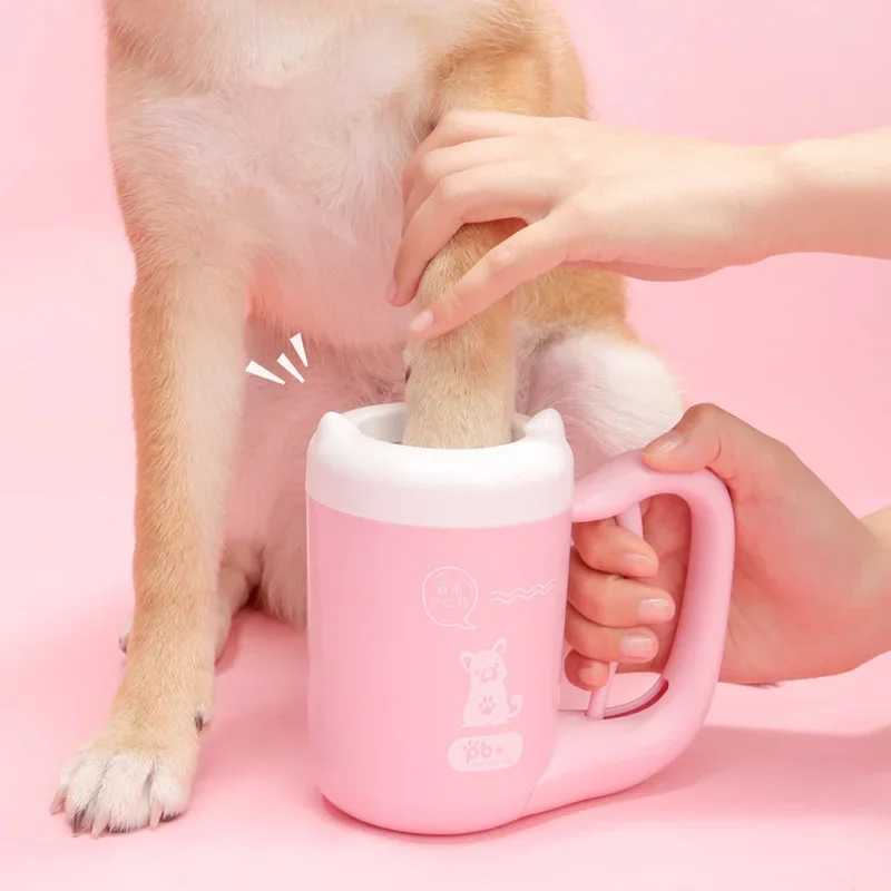 Outdoor Portable Pet Dog Paw Cleaner Cup Soft Silicone Foot Washer Clean Dog Paws One Click Manual Quick Feet Wash Cleaner