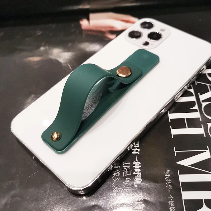 20-Dark green