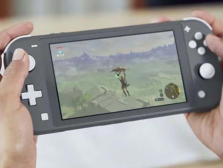 Nintendo Switch Lite Nintendo Switch Handheld Game Console 32G Internal Storage 5.5 inch LCD Touch Screen Bluetooth 4.1 Coral Nintendo Switch Lite Nintendo Switch Handheld Game Console 32G Internal Storage 5.5 inch LCD Touch Screen Bluetooth 4.1 Coral