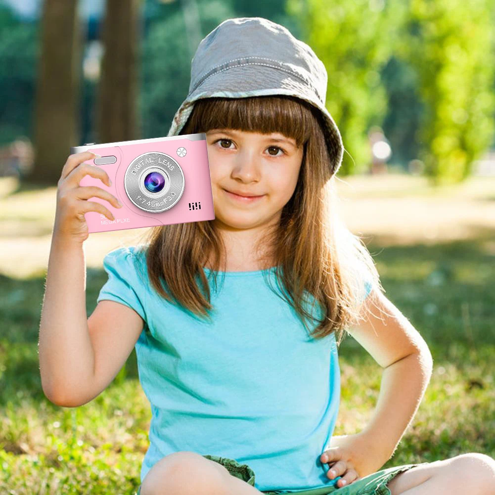 Digital Camera 8x Digital Zoom Retro Style Mini Camera Dual Lens Photography Camera 2.4inch LCD Photo Video Camera for Kids Toys