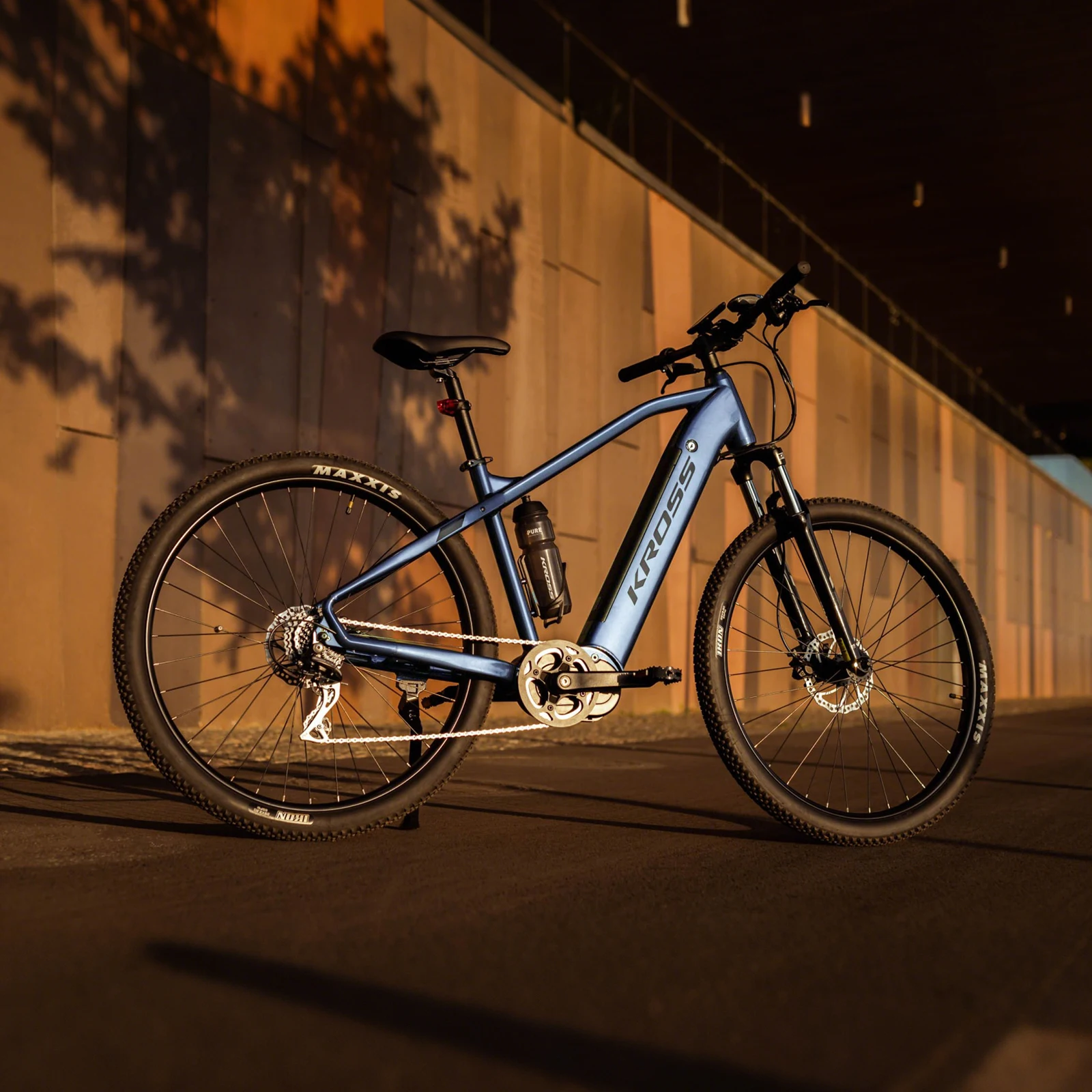 [ON SALE]Electric Mountian Bike 29inch 8Speeds E-bike 250W Mid Motor 43V12AH Removable Battery Adult Electric Bike Powerful MTB