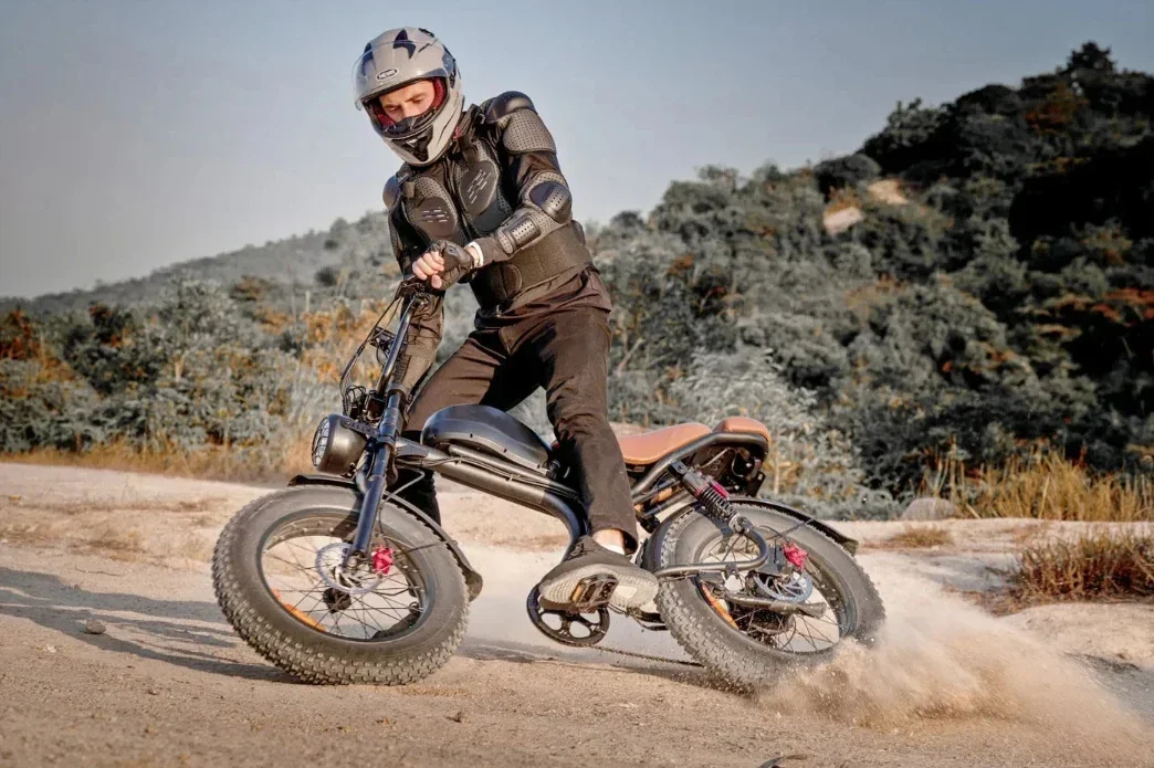 C93 Electric Bicycle 1000W Brushless Motor 48V20AH Lithium Battery Motorcycle Electric Bike 20*4.0 Inch Fat Tire Mountain E-bike C93 Electric Bicycle 1000W Brushless Motor 48V20AH Lithium Battery Motorcycle Electric Bike 20*4.0 Inch Fat Tire Mountain E-bike