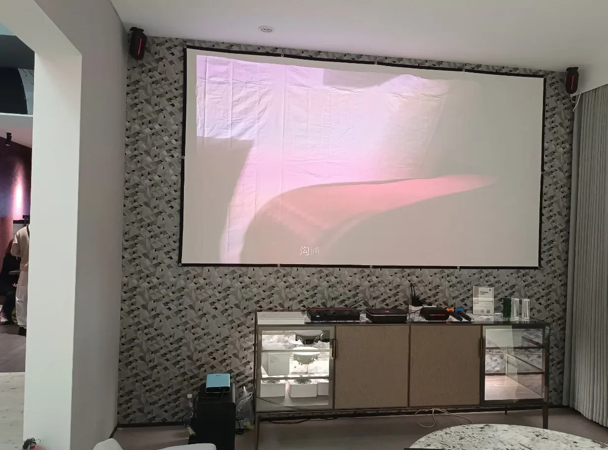 Fashion Design High Quality Smart Home Theater System 5.1 7.1 Multi-functional Soundbar Speakers With TV Box Built-in Fashion Design High Quality Smart Home Theater System 5.1 7.1 Multi-functional Soundbar Speakers With TV Box Built-in