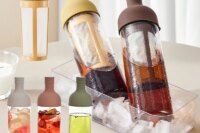 Glass Manual Cold Brewer Coffee Machine,900ML Portable Juicer,Summer Making Ice Coffee Fruit Tea,Milk Frother,for Refrigerator