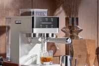 Semi-automatic Grinding and Extraction Espresso Machine, Steam milk espresso coffee machine, Can Extract Cold/hot Coffee