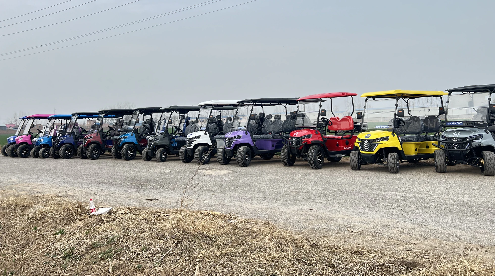 2025 Hot Selling Legal Customized Armor Paint 4 Seater Side by Side 4x4 UTV 60V 72V Lithium Battery Electric Golf Buggy Cart