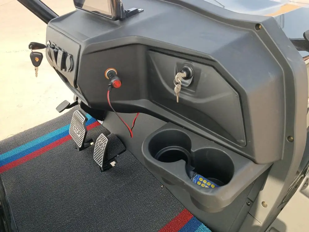 2024 New Model Luxury 4 Seats Off-Road Electric Golf Cart For Sale