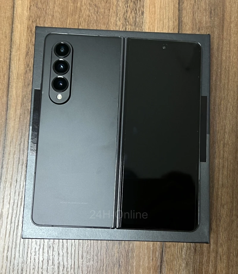 Samsung Galaxy Z Fold 4 Fold4 5G F936N F936U1 7.6