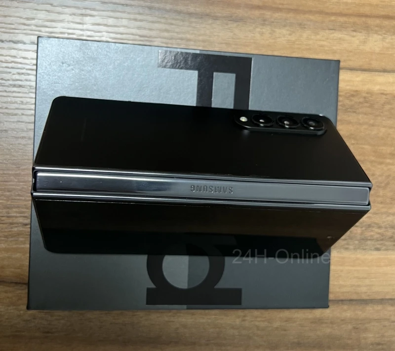 Samsung Galaxy Z Fold 4 Fold4 5G F936N F936U1 7.6