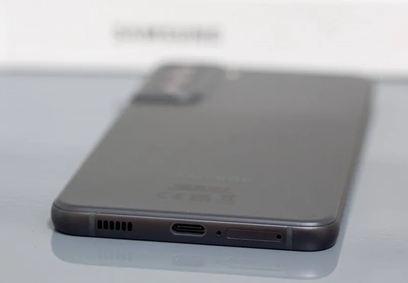 Samsung Galaxy S21 FE S21FE 5G G990U1 G990U1/DS 6.4