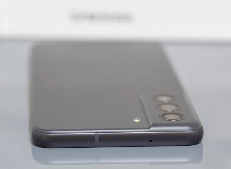 Samsung Galaxy S21 FE S21FE 5G G990U1 G990U1/DS 6.4