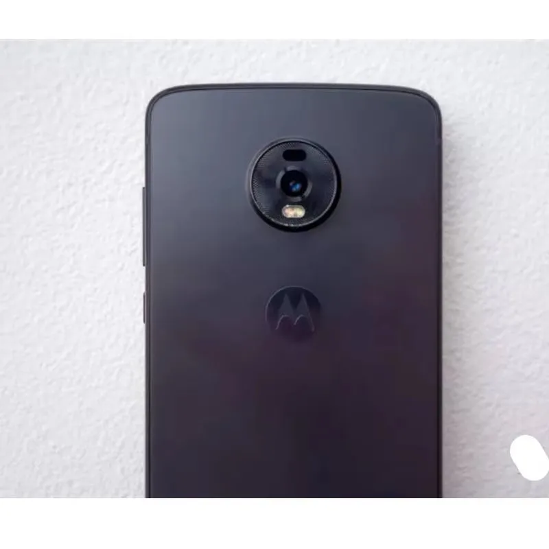 Motorola Moto Z4 XT1980 4g SmartPhone Snapdragon 675 6.4 inch AMOLED Screen 3600mAh 15W Charge 48MP Camera Used Phone Motorola Moto Z4 XT1980 4g SmartPhone Snapdragon 675 6.4 inch AMOLED Screen 3600mAh 15W Charge 48MP Camera Used Phone