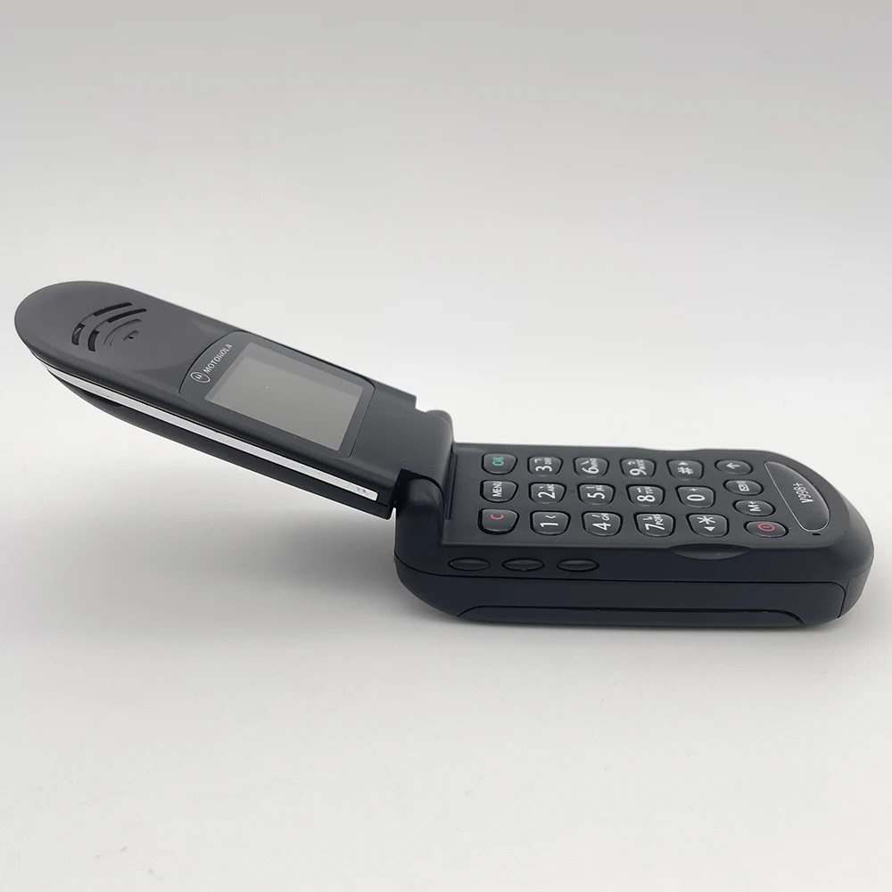 Original Motorola V998 Unlocked Refurbished Mobile Phone GSM 850 / 900  Good Quality With 1 Year Warranty Only support English