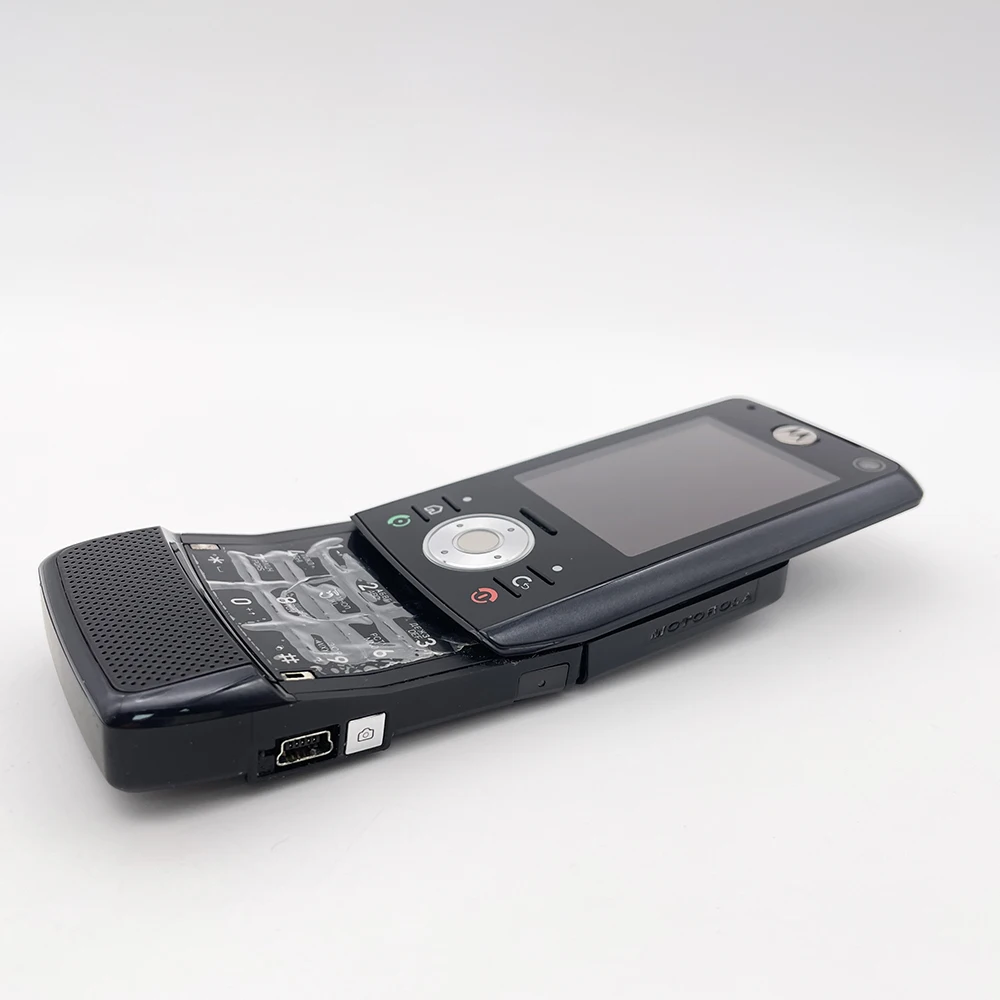 Original Motorola RAZR Z8 Unlocked Refurbished Mobile Phone GSM 850 / 900 / 1800 / 1900 Good Quality With 1 Year Warranty