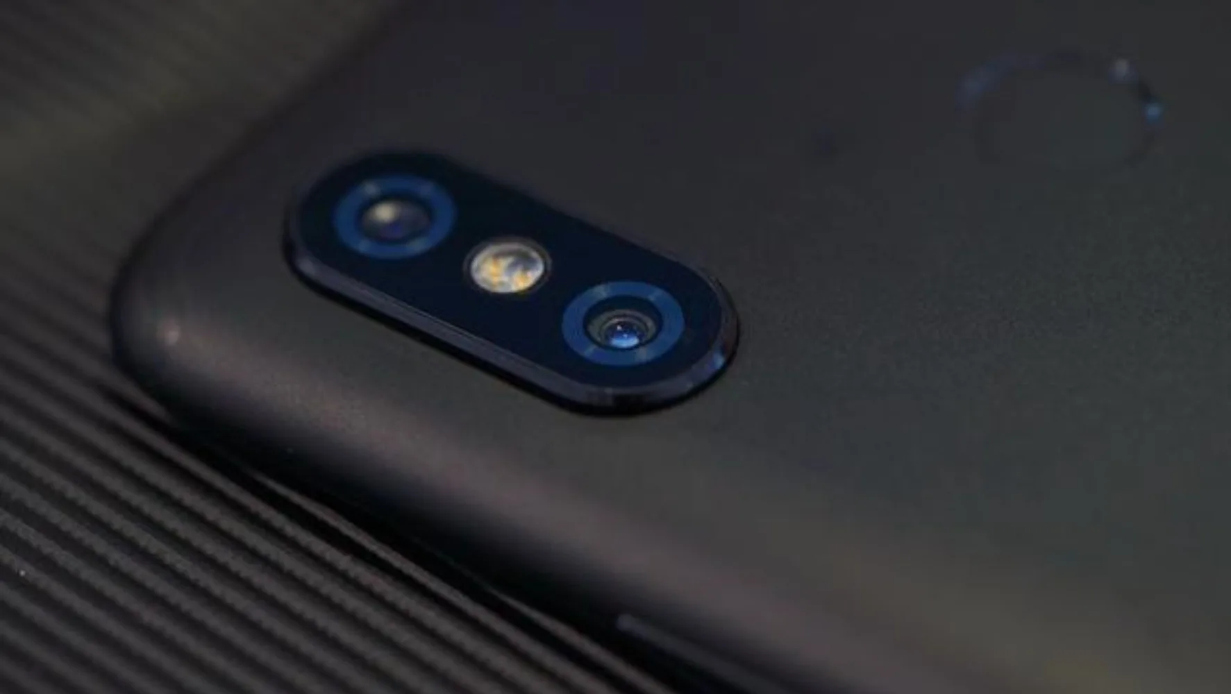 Xiaomi Mi max 3 smartphone 4G Snapdragon 636 Facial recognition Posterior fingerprint Used phone Xiaomi Mi max 3 smartphone 4G Snapdragon 636 Facial recognition Posterior fingerprint Used phone