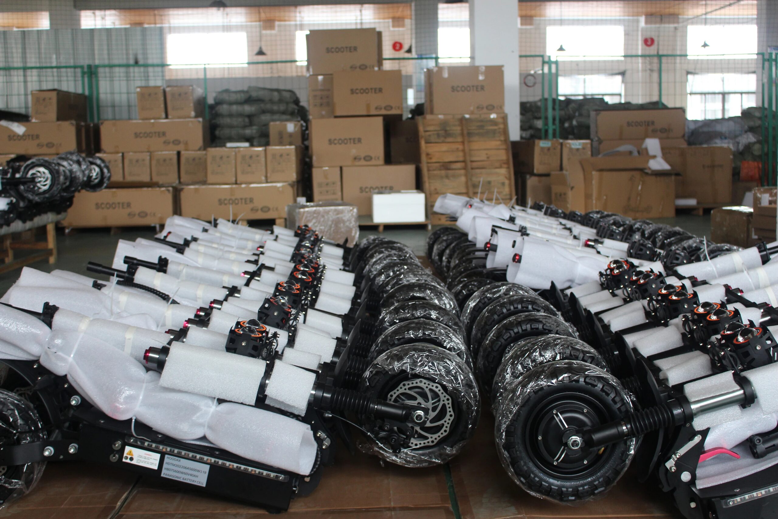 Motorcycles 4000W High Speed  70Km/h  Scooters Factory Fat Tire Electric Scooter Adult