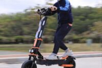 2025 Upgraded Escooter X8P 8000W 60V 38.4AH 13/14 inch Dual Motor Adult Off-road Electric Scooter Speed 100KM/H Mileage 120KM