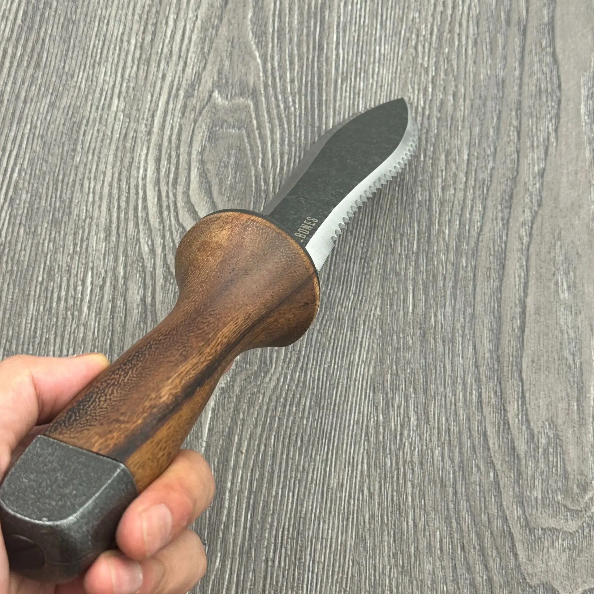 Garden shovel, garden tools, digging shovel, Nordic style digging, loosening soil, sea shovel, walnut handle