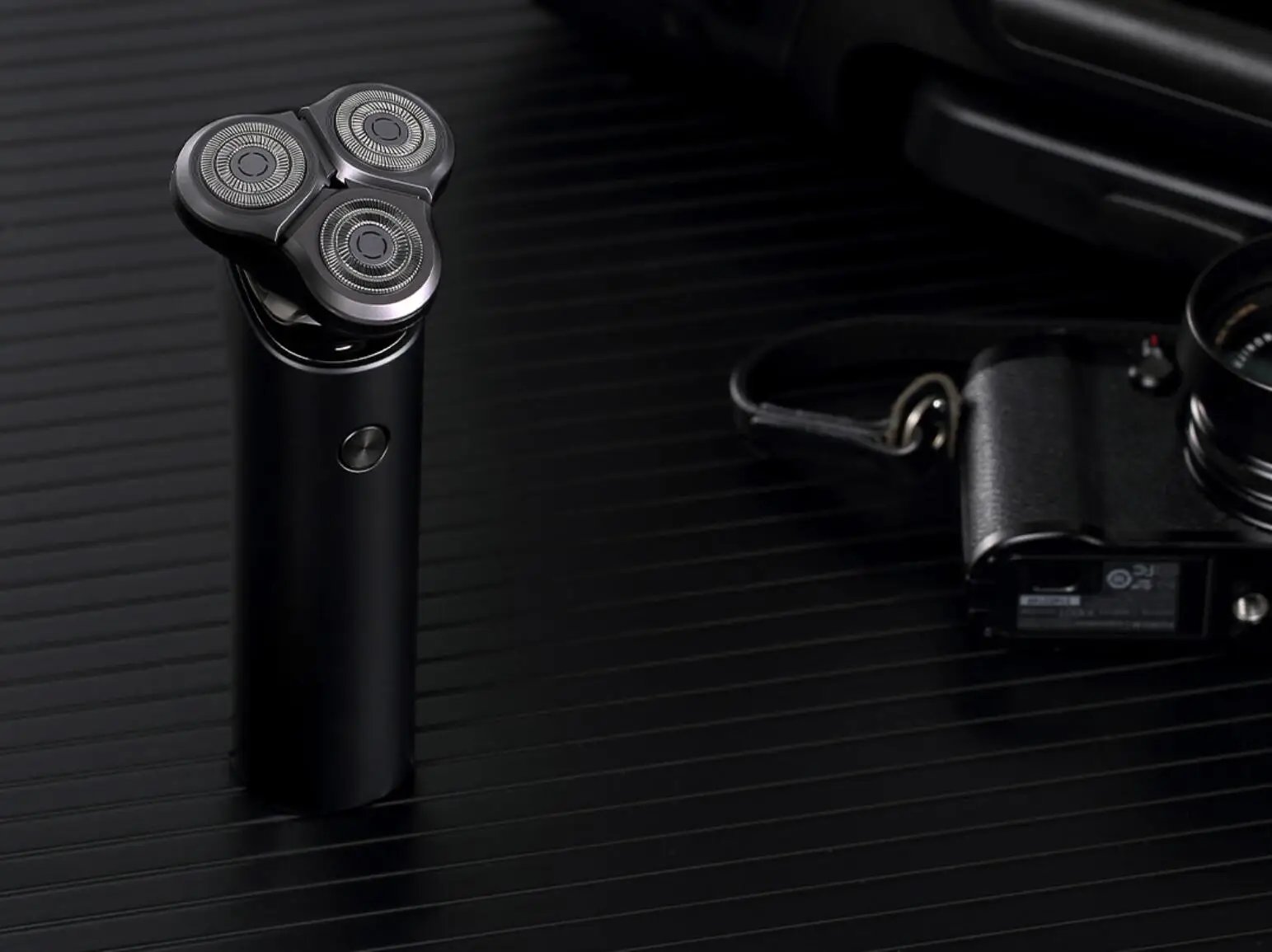 XIAOMI MIJIA S500 Electric Shaver Dry Wet Shaving Triple Blade Trimmer Beard Floating Head Men's Shaver Electric Razors Machine XIAOMI MIJIA S500 Electric Shaver Dry Wet Shaving Triple Blade Trimmer Beard Floating Head Men's Shaver Electric Razors Machine