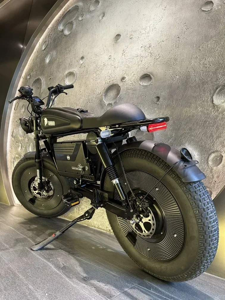 EBIK Black Warrior 3000W Motorcycle 60V 45AH ebike Adult Highway Electric Bike 20-inch Off-Road Fat Tires Suitable for Desert Mo
