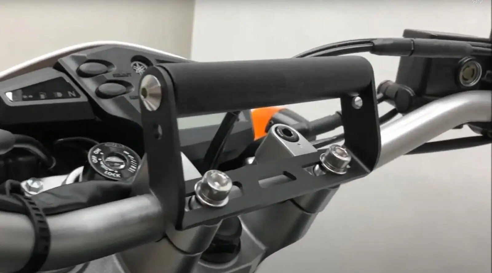 For Honda CRF1000L/1100L Africa Twin Phone Bar Mount USB Charger Bracket Holder Motorcycle Accessories For Honda CRF1000L/1100L Africa Twin Phone Bar Mount USB Charger Bracket Holder Motorcycle Accessories