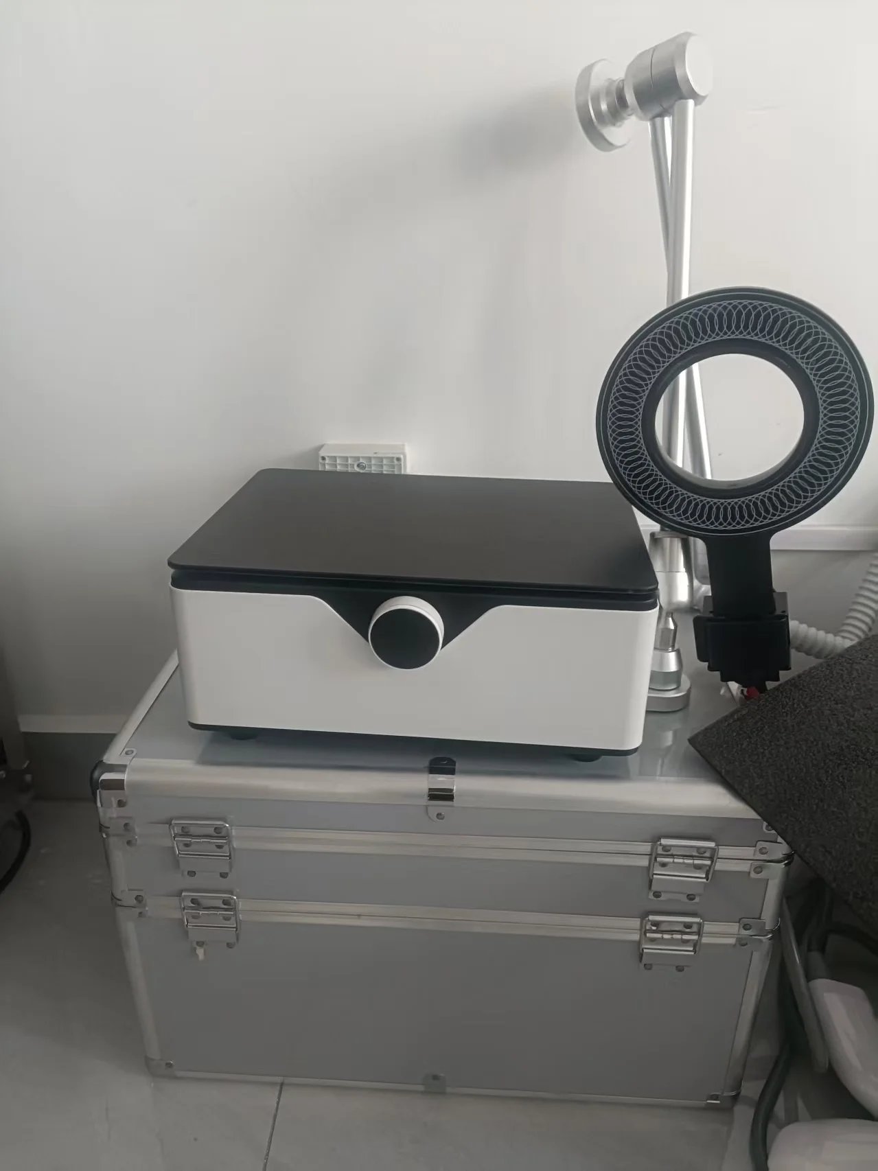 Portable Emtt Physio Magneto Therapy Magnetoterapia Pain Relief PEMF Sports Injury Therapy Magnetotherapy Physiotherapy Machine