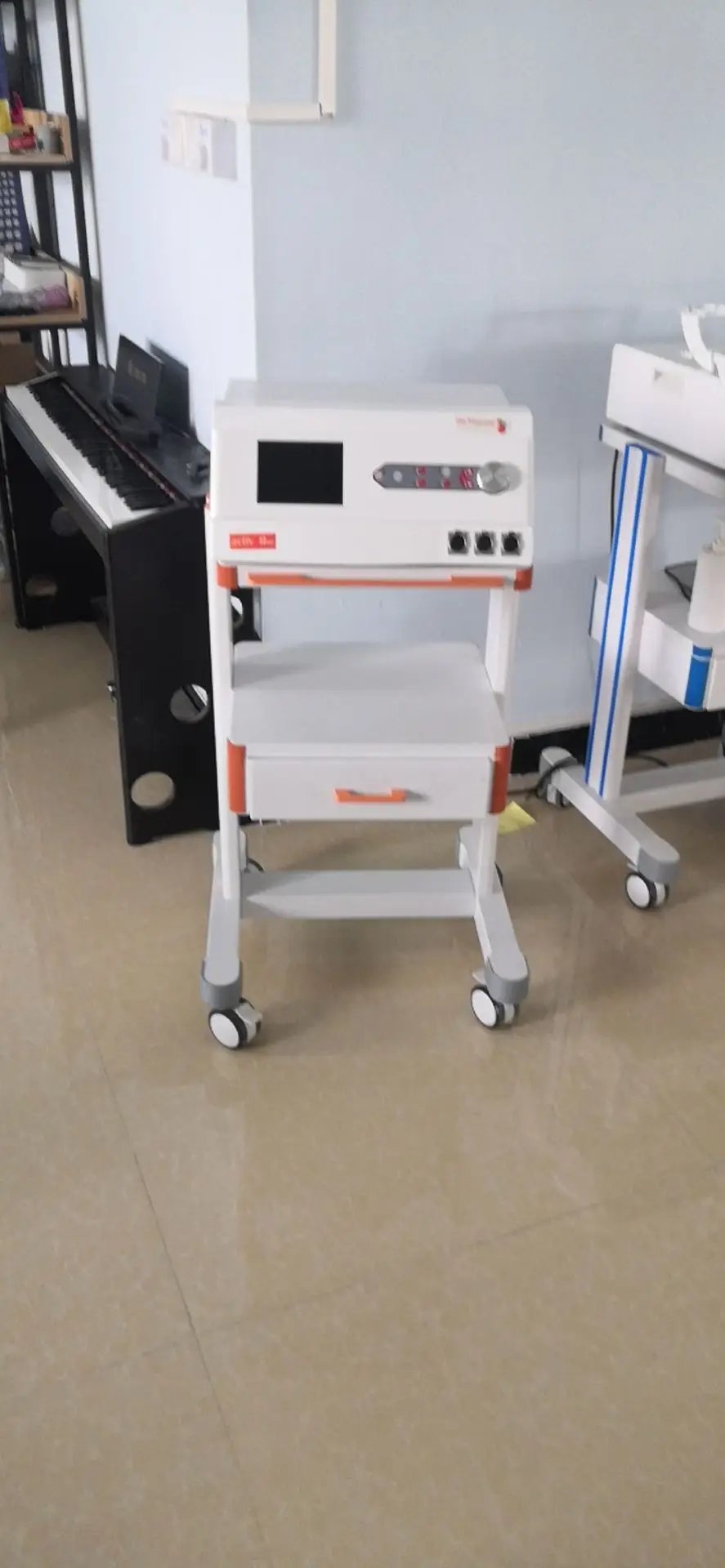 INDIBA 448K CET RET Diathermy Tecar Body Rehabilitation Terapia Pain Relief Physiotherapy INDIBA 448K CET RET Diathermy Tecar Body Rehabilitation Terapia Pain Relief Physiotherapy