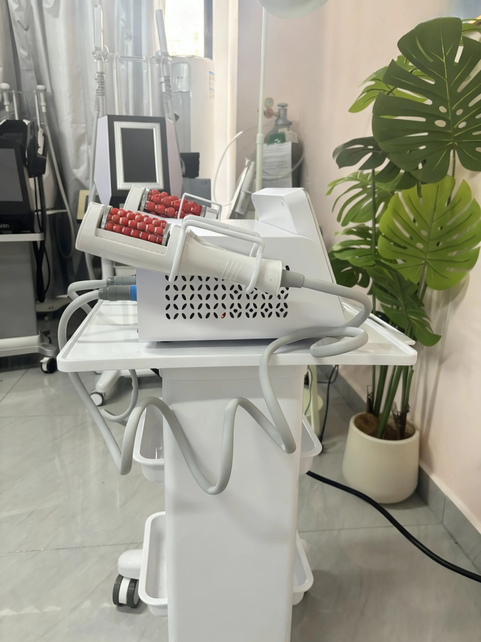 Myolim Slimming massage cellulite Body Facial Treatment 360 Degree Vibration therapy Inner Ball Roller fat removal Machine